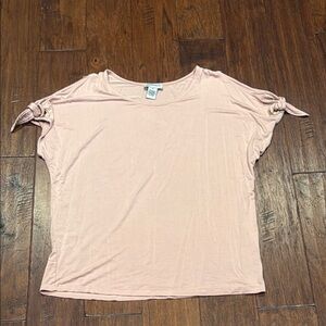 Medium CARMEN Women's Comfy soft Pink Top with Tie T-Shirt Sleeves